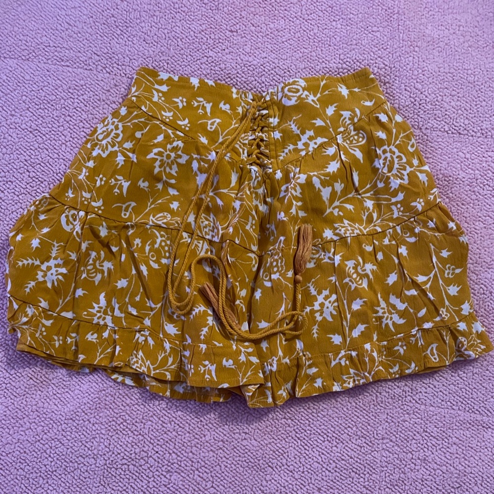 Skirt no tags but only worn once